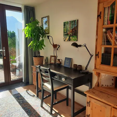 Gallery - Terrasse Mit Seeblick Und Garten Altmünster