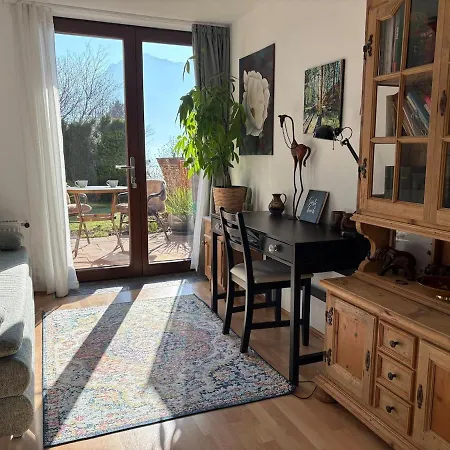 Gallery - Terrasse Mit Seeblick Und Garten Altmünster