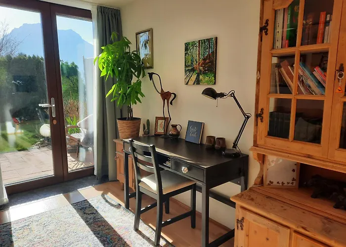 Gallery - Terrasse Mit Seeblick Und Garten Altmünster