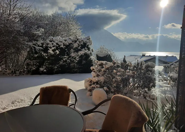 Gallery - Terrasse Mit Seeblick Und Garten * Altmünster