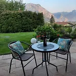 Gallery - Terrasse Mit Seeblick Und Garten * Altmünster