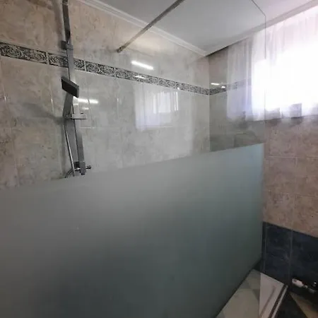 Gallery - Terrasse Mit Seeblick Und Garten 아파트